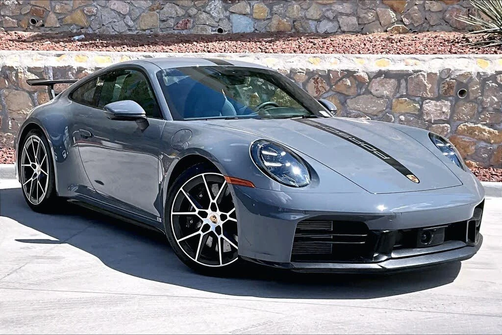 2025 Porsche 992 Carrera S - Image 9 of 26