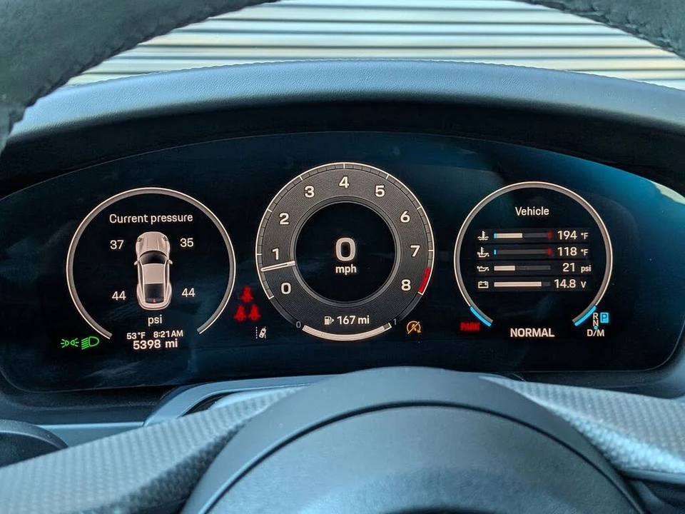 2025 Porsche 992 Carrera S - Image 17 of 28