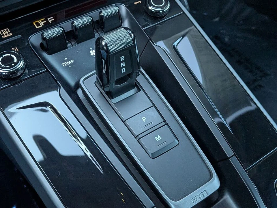 2025 Porsche 992 Carrera S - Image 22 of 28