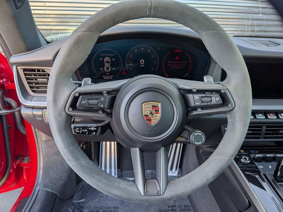 2025 Porsche 992 Carrera S - Image 16 of 28