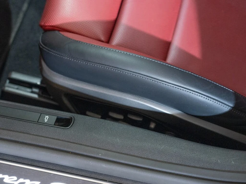 2025 Porsche 992 Carrera S - Image 13 of 26