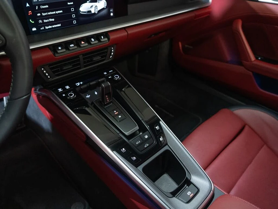 2025 Porsche 992 Carrera S - Image 21 of 26