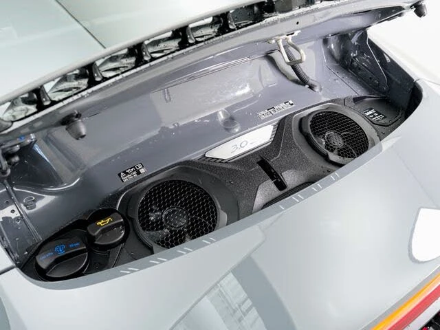2025 Porsche 992 Carrera S - Image 28 of 31