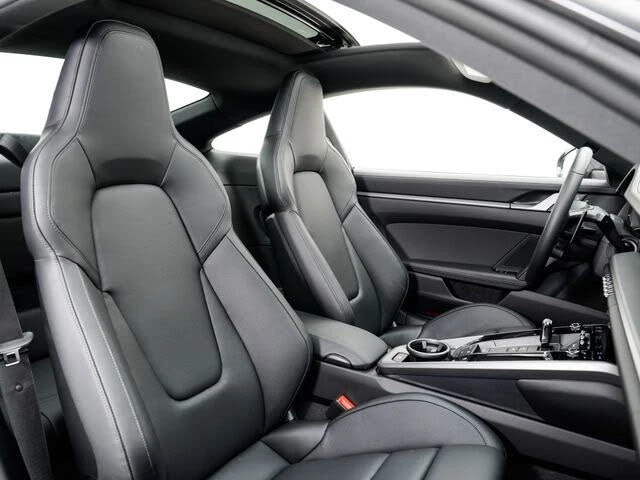 2025 Porsche 992 Carrera S - Image 26 of 31
