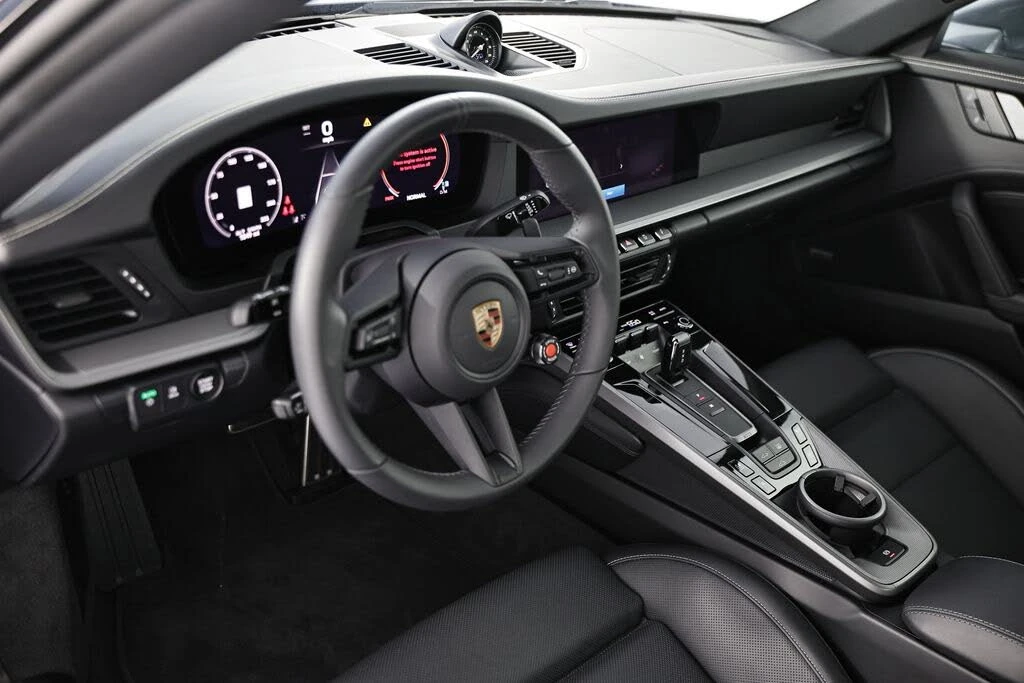 2025 Porsche 992 Carrera S - Image 4 of 31