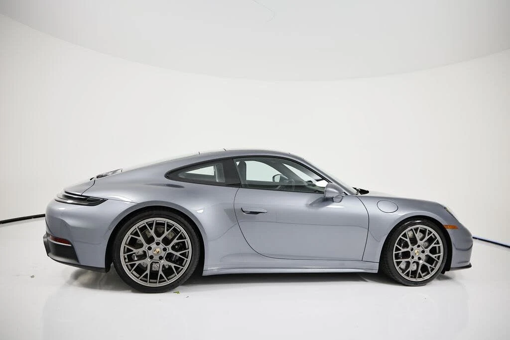 2025 Porsche 992 Carrera S - Image 8 of 31