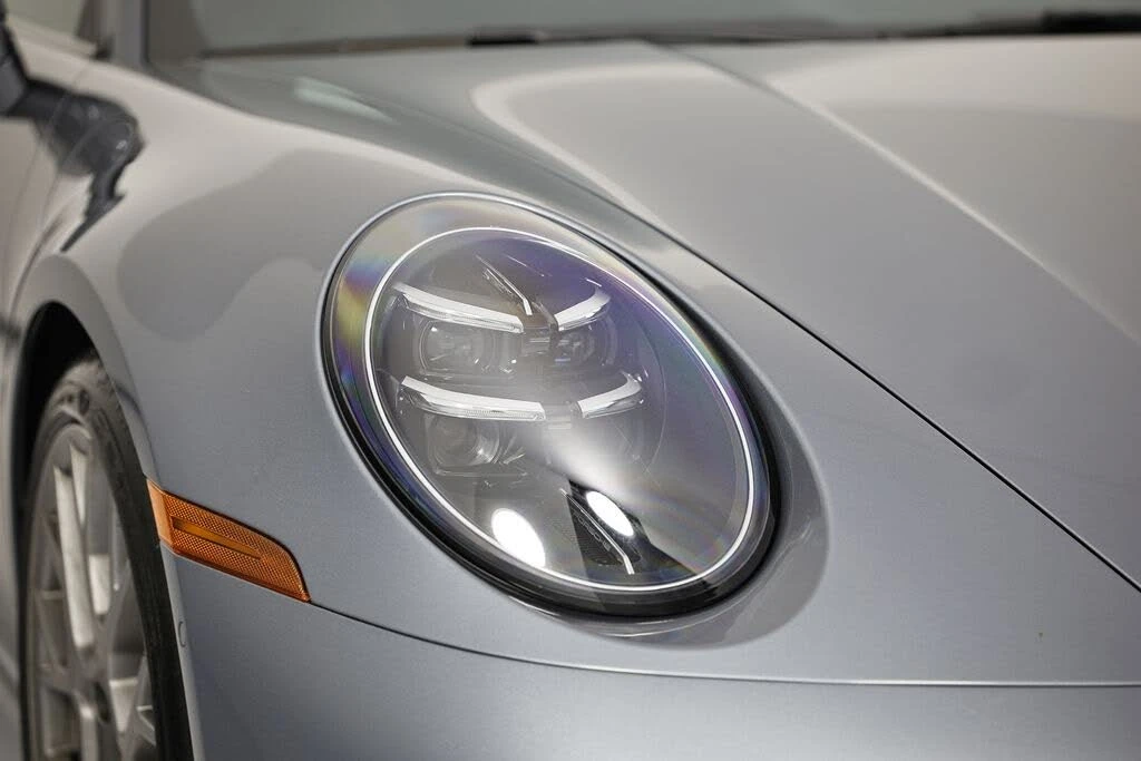 2025 Porsche 992 Carrera S - Image 18 of 31