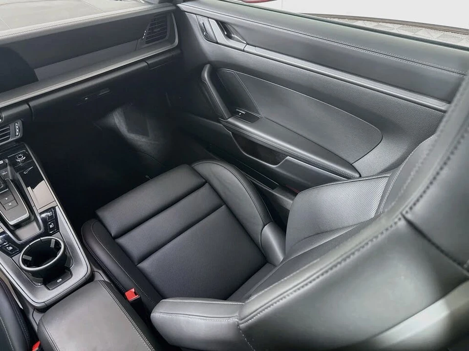2025 Porsche 992 Carrera S - Image 23 of 31
