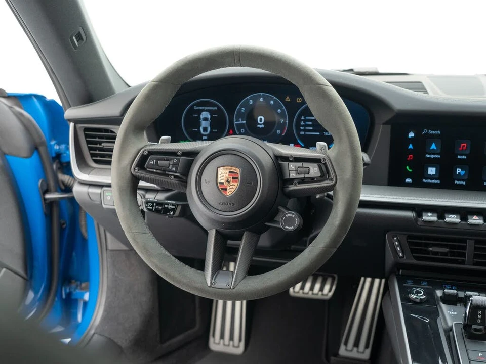 2025 Porsche 992 Carrera S - Image 30 of 31