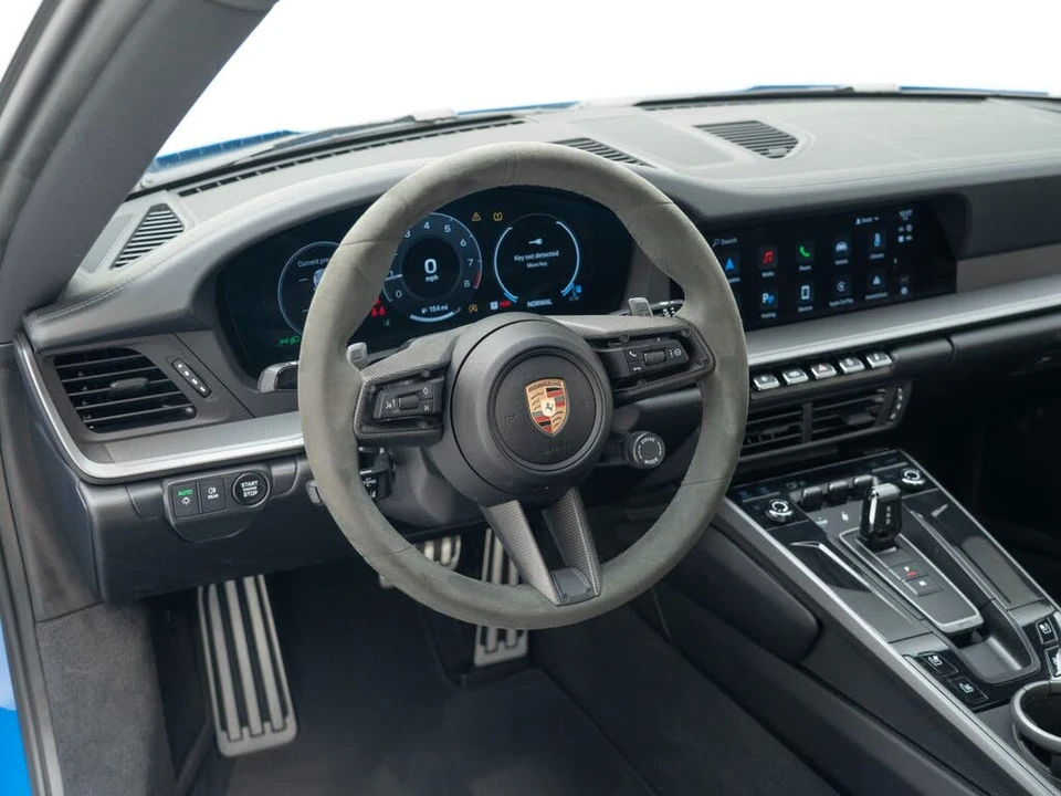2025 Porsche 992 Carrera S - Image 4 of 31