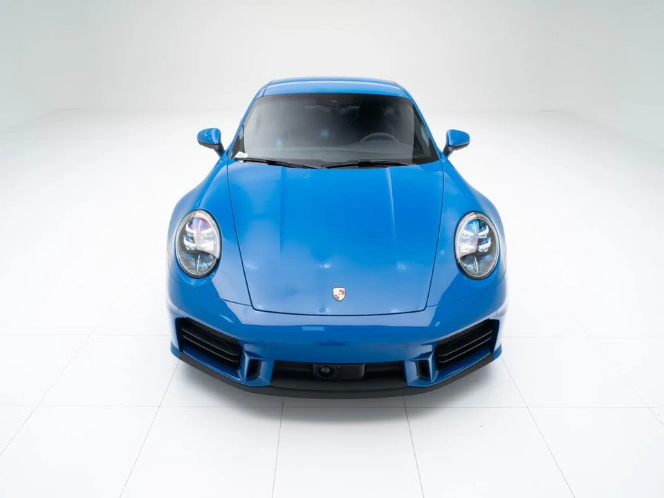 2025 Porsche 992 Carrera S - Image 6 of 31
