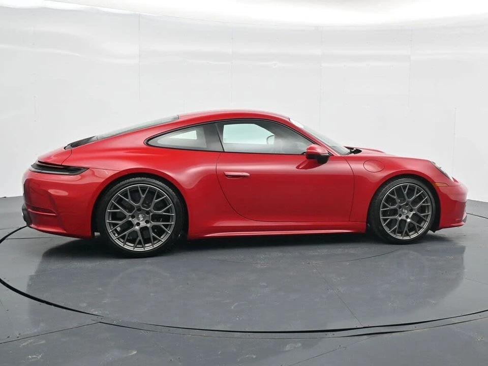 2025 Porsche 992 Carrera S - Image 8 of 31