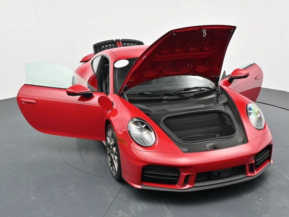 2025 Porsche 992 Carrera S - Image 28 of 31