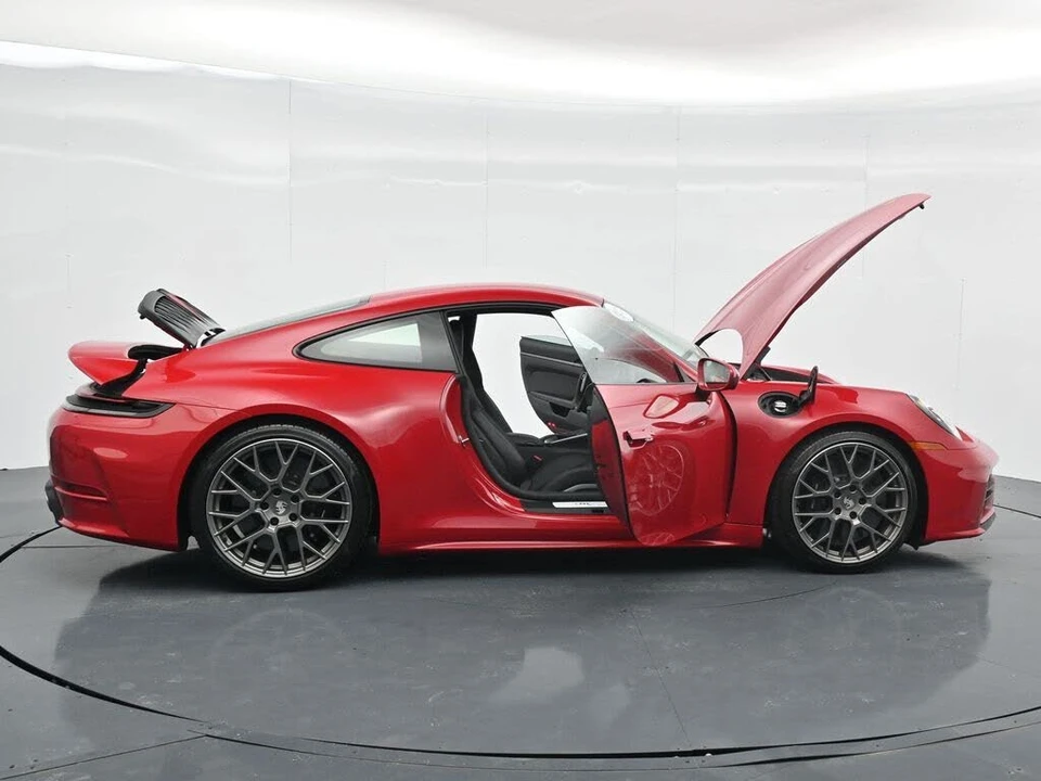 2025 Porsche 992 Carrera S - Image 30 of 31