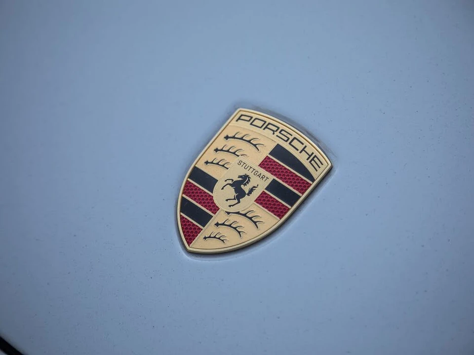 2025 Porsche 992 Carrera S - Image 24 of 26