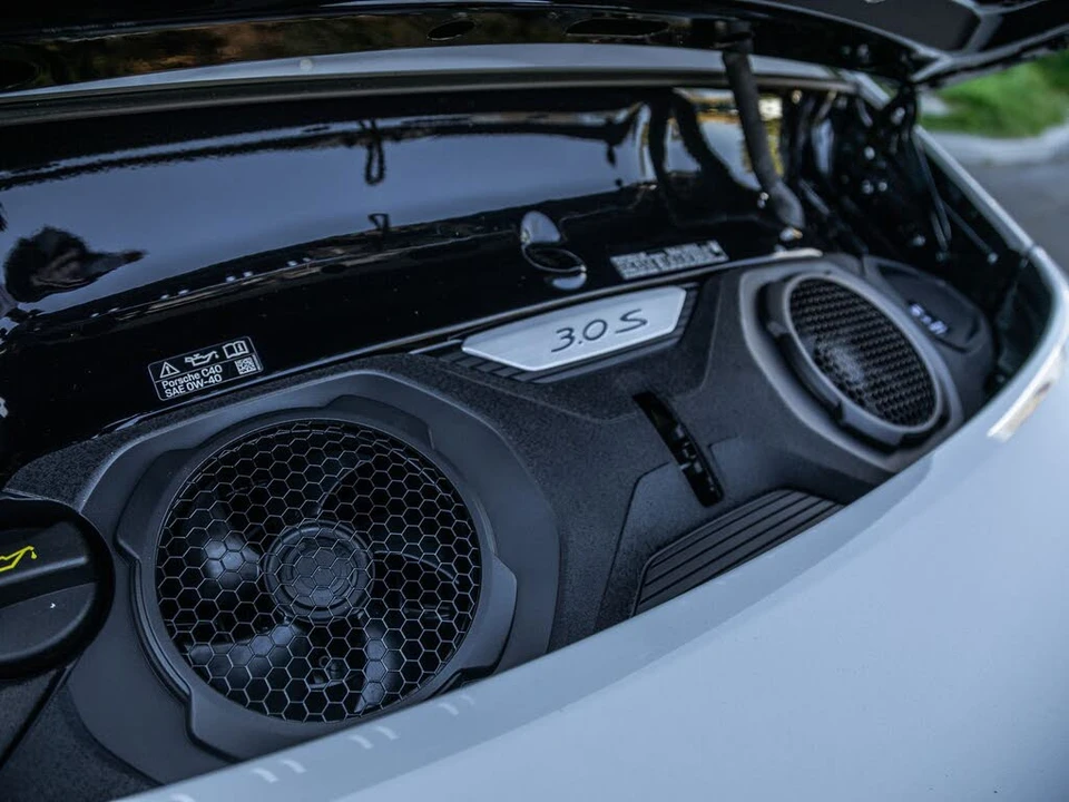 2025 Porsche 992 Carrera S - Image 22 of 26