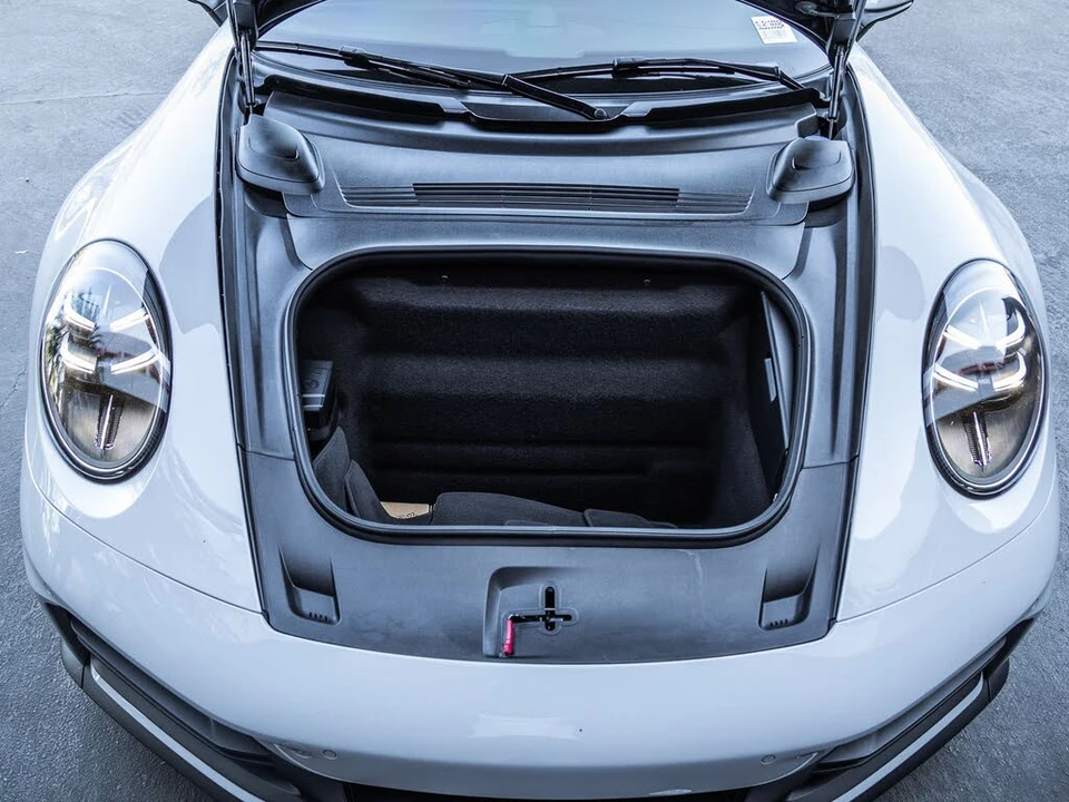 2025 Porsche 992 Carrera S - Image 21 of 26