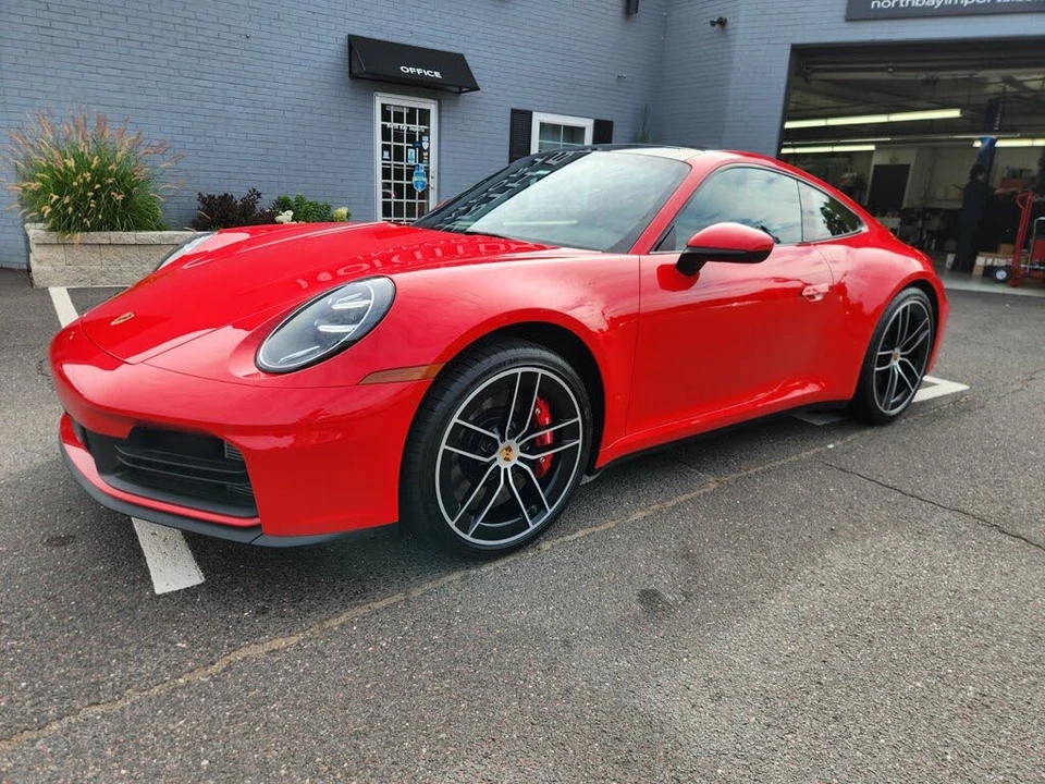 2025 Porsche 992 Carrera S - Image 15 of 31