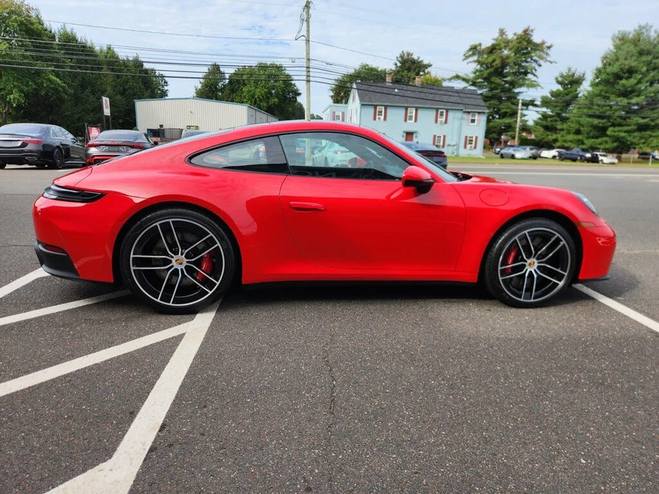 2025 Porsche 992 Carrera S - Image 23 of 31