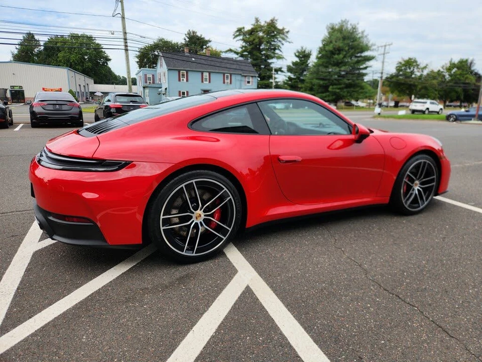 2025 Porsche 992 Carrera S - Image 9 of 31