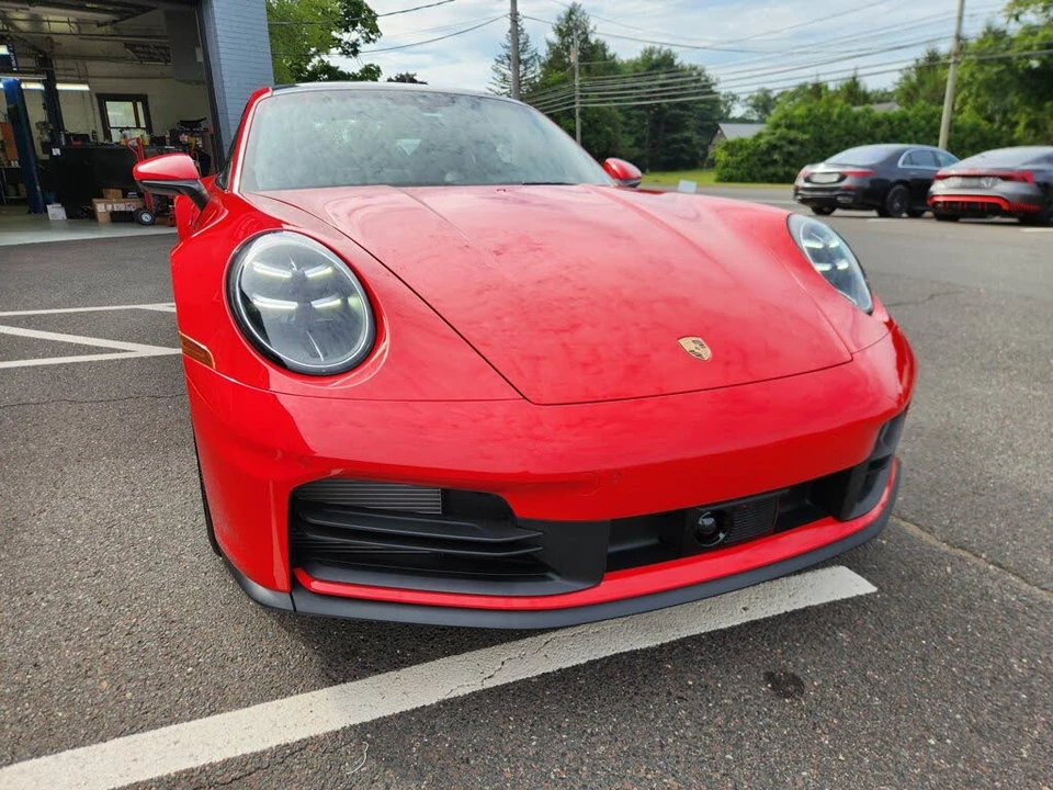 2025 Porsche 992 Carrera S - Image 26 of 31