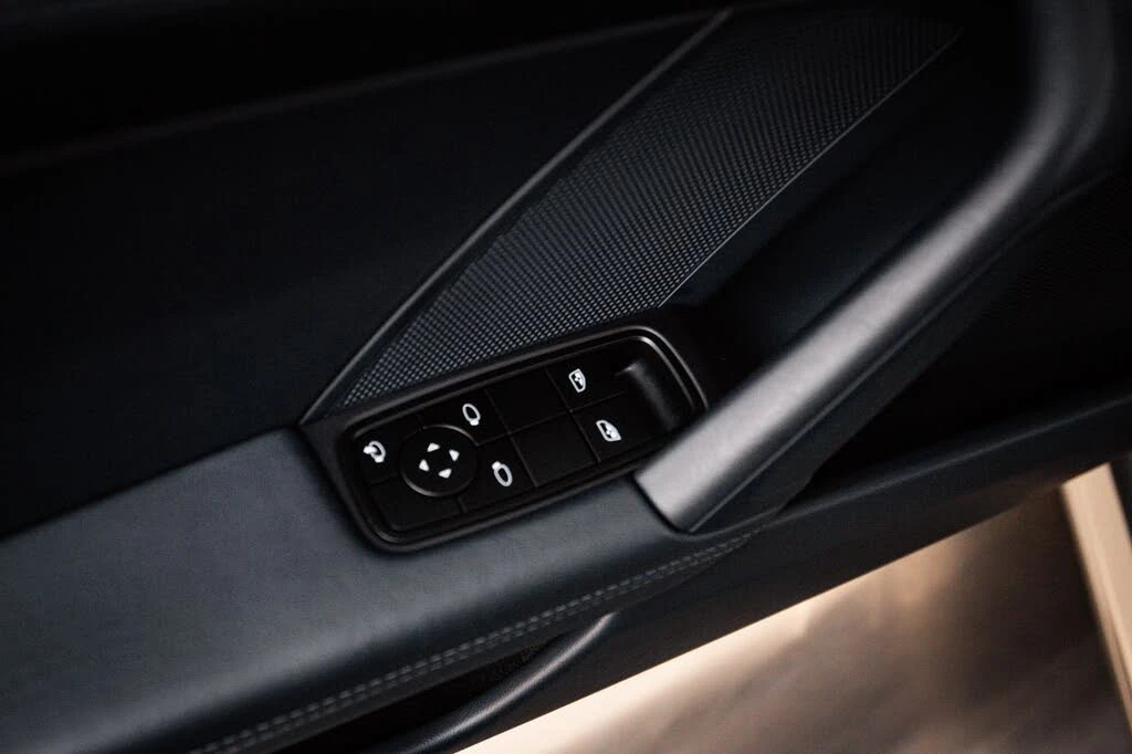 2025 Porsche 992 Carrera S - Image 22 of 30