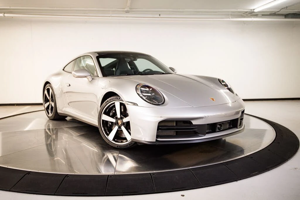 2025 Porsche 992 Carrera S - Image 9 of 30