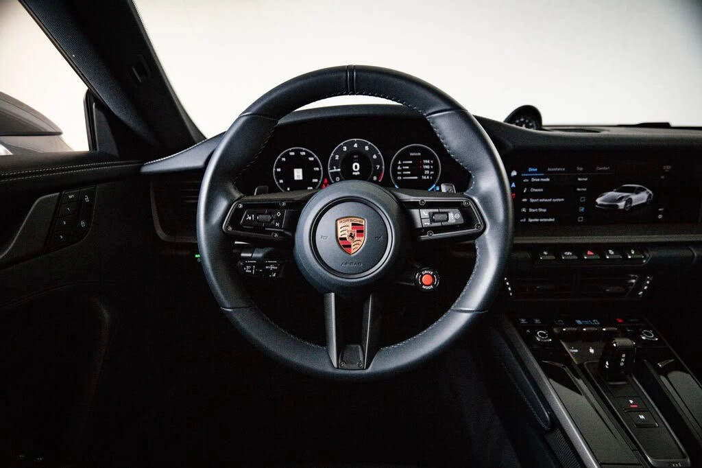 2025 Porsche 992 Carrera S - Image 26 of 30