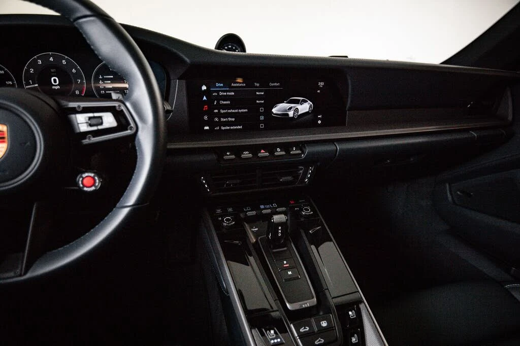 2025 Porsche 992 Carrera S - Image 19 of 30