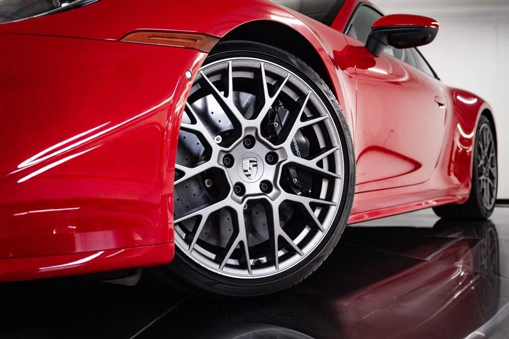 2025 Porsche 992 Carrera S - Image 12 of 29