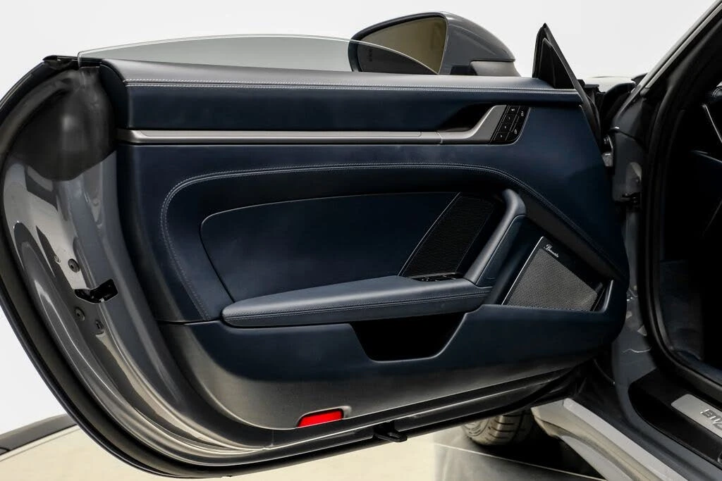 2025 Porsche 992 Carrera S - Image 30 of 31