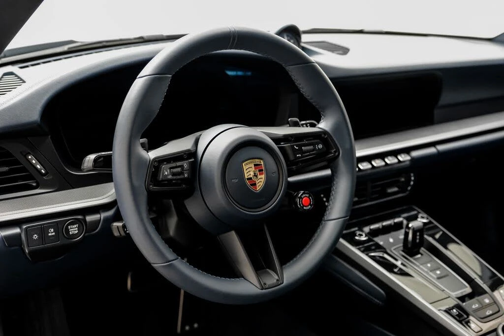 2025 Porsche 992 Carrera S - Image 15 of 31