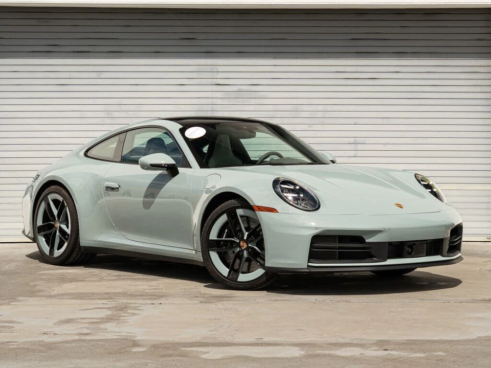 2025 Porsche 992 Carrera S - Image 29 of 31
