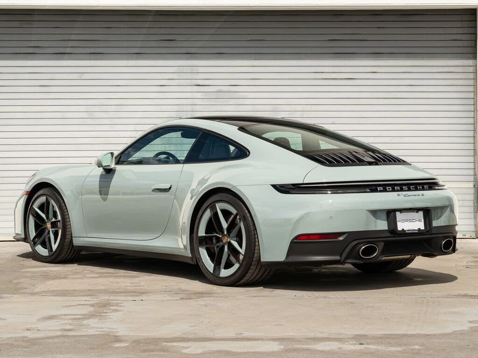 2025 Porsche 992 Carrera S - Image 3 of 31