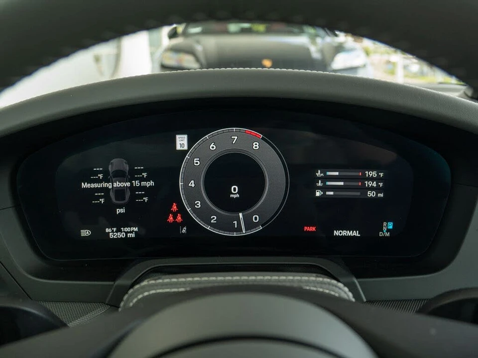 2025 Porsche 992 Carrera S - Image 8 of 31