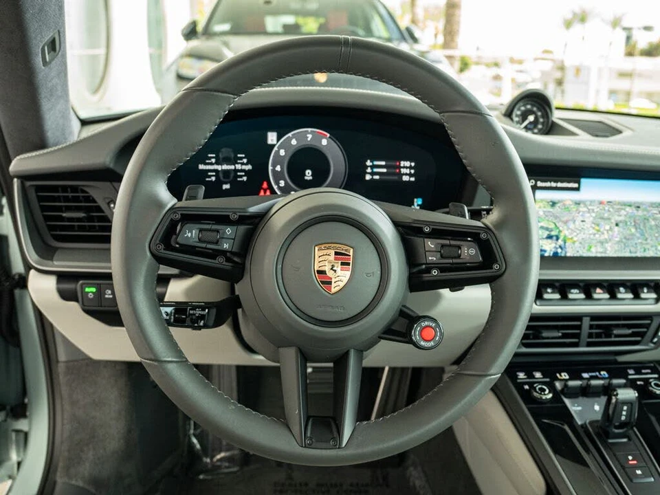 2025 Porsche 992 Carrera S - Image 19 of 31
