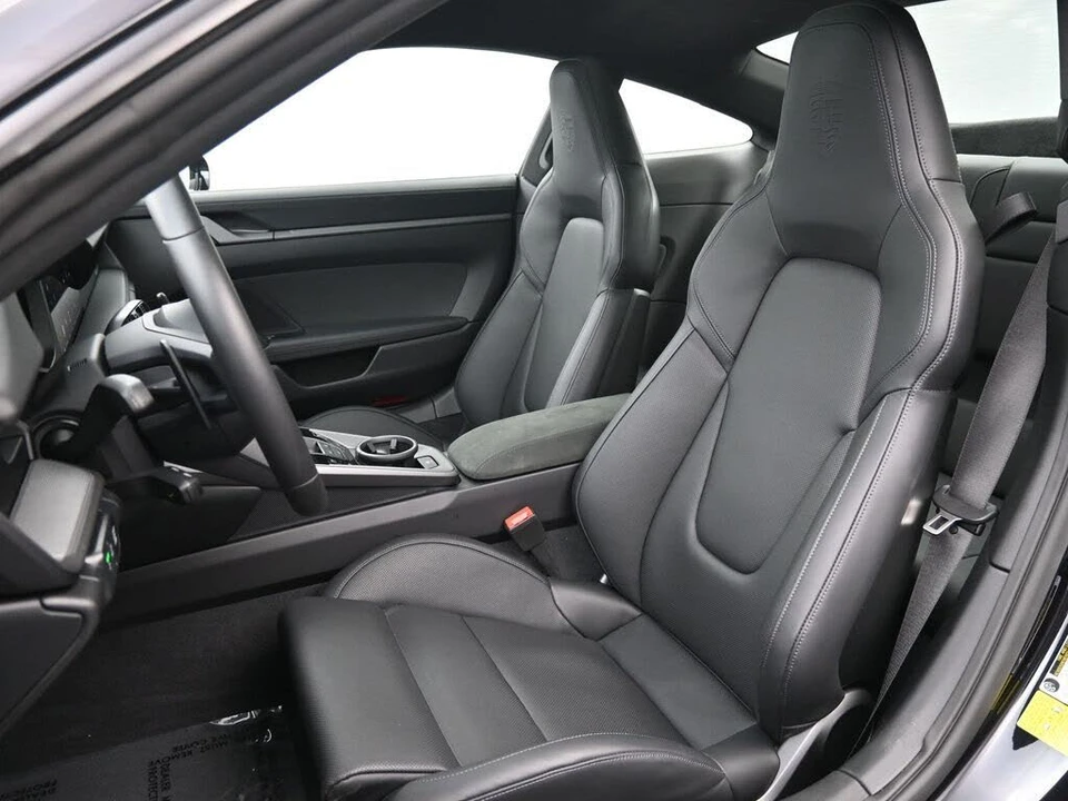 2025 Porsche 992 Carrera S - Image 5 of 31
