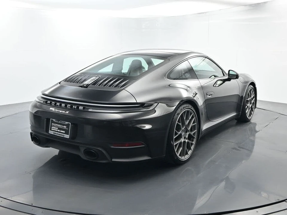 2025 Porsche 992 Carrera S - Image 14 of 31