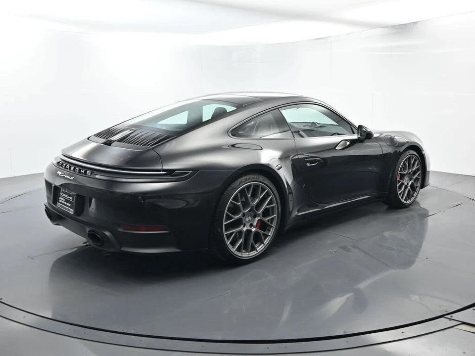 2025 Porsche 992 Carrera S - Image 15 of 31