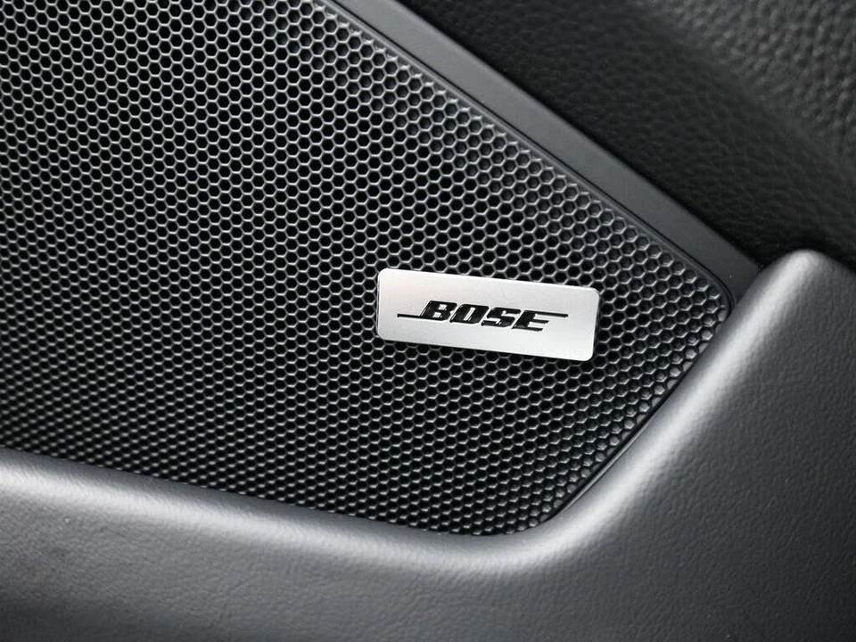 2025 Porsche 992 Carrera S - Image 26 of 31