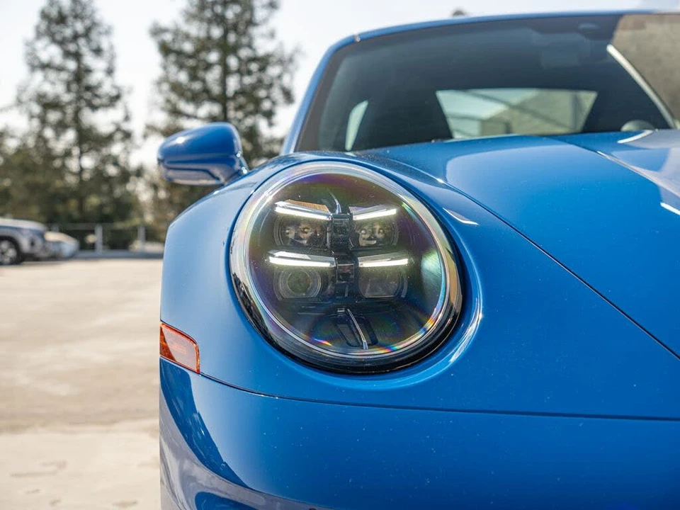 2025 Porsche 992 Carrera S - Image 26 of 31