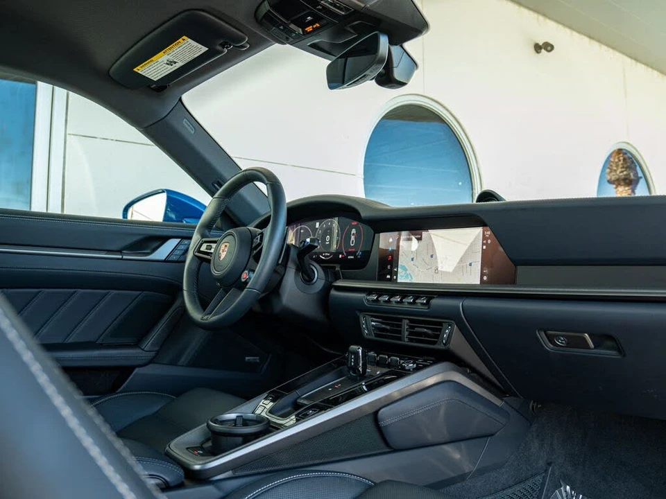 2025 Porsche 992 Carrera S - Image 22 of 31
