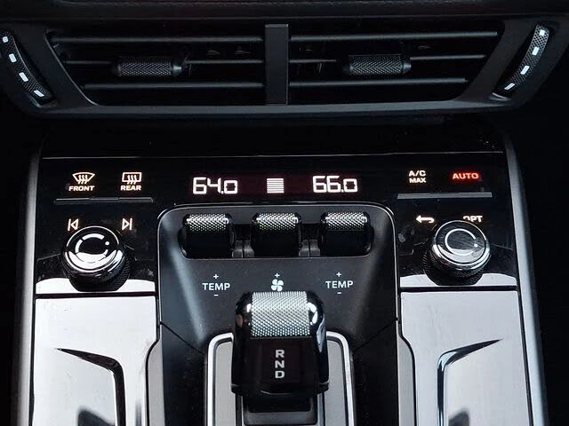 2025 Porsche 992 Carrera S - Image 19 of 31