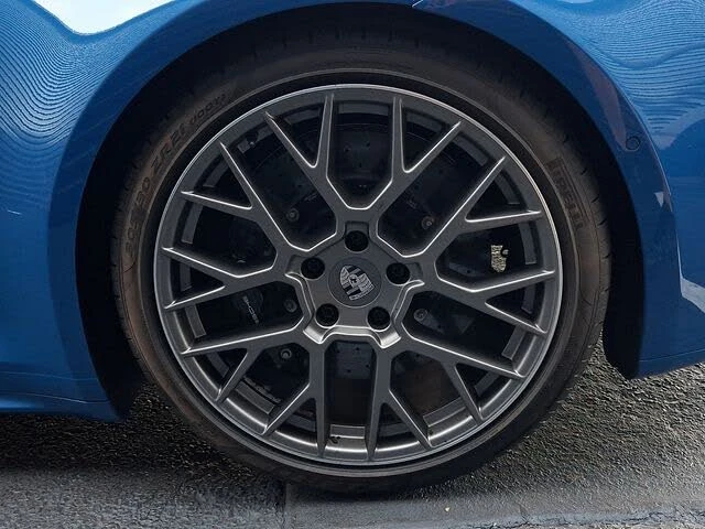 2025 Porsche 992 Carrera S - Image 14 of 31