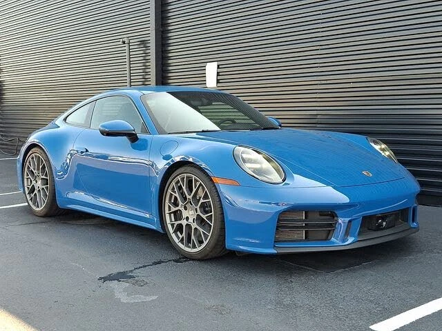 2025 Porsche 992 Carrera S - Image 9 of 31