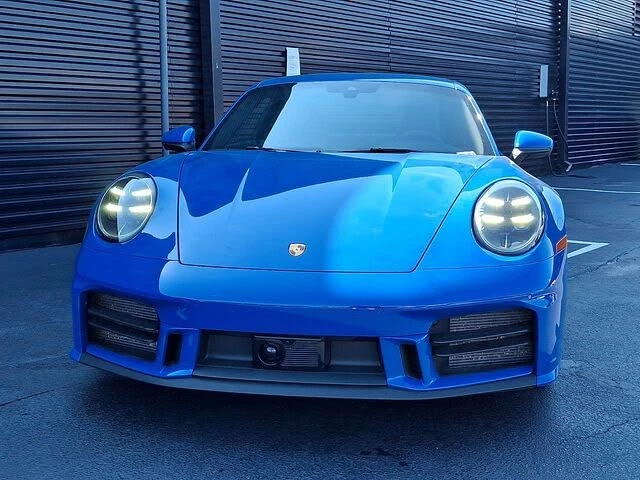 2025 Porsche 992 Carrera S - Image 10 of 31