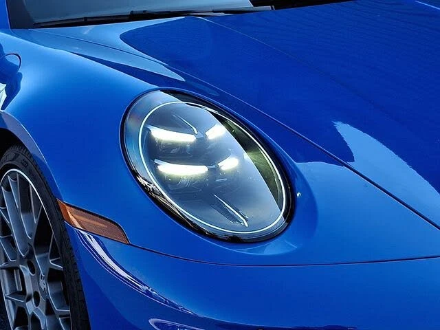 2025 Porsche 992 Carrera S - Image 11 of 31