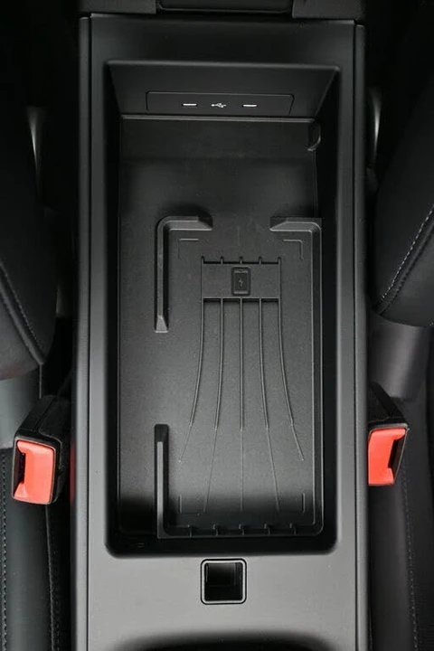 2025 Porsche 992 Carrera S - Image 19 of 31