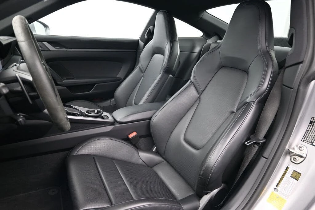 2025 Porsche 992 Carrera S - Image 5 of 31