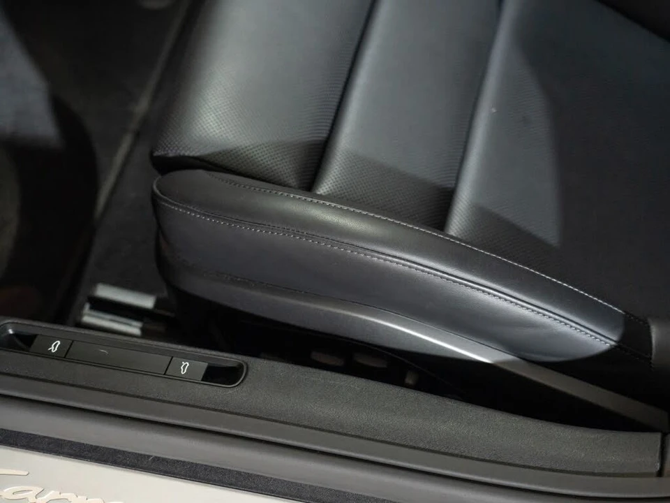 2025 Porsche 992 Carrera S - Image 13 of 26